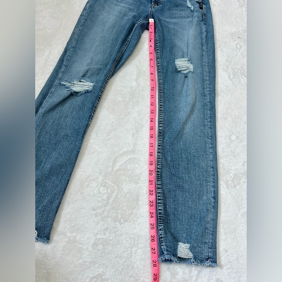 Silver Jeans Elyse Ankle Slim Fit Distressed Jean - Size 24 - Picture 11 of 11